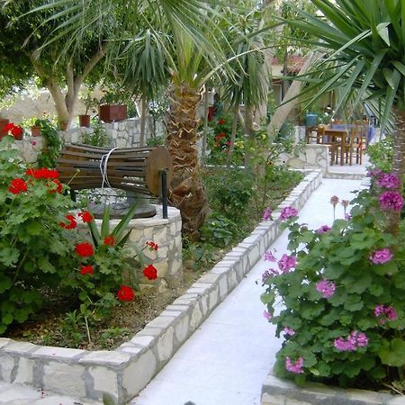 Villa Costas - Popi Sívas Buitenkant foto